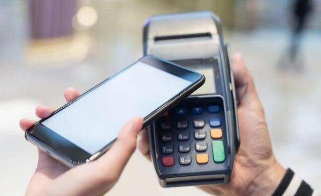 打電話或發(fā)短信說POS機費率上調，更換pos機靠譜嗎